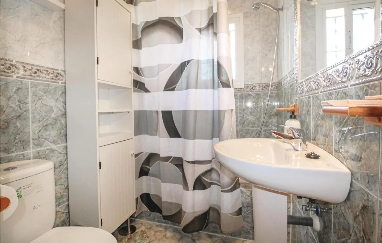 Casa de Férias Nice Home In Torrox Costa With Swimming Pool